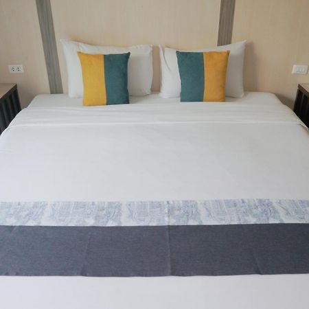 Sea Breeze Jomtien Resort Pattaya Esterno foto