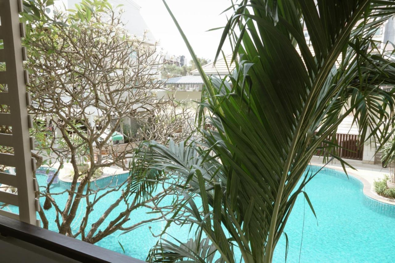 Sea Breeze Jomtien Resort Pattaya Esterno foto