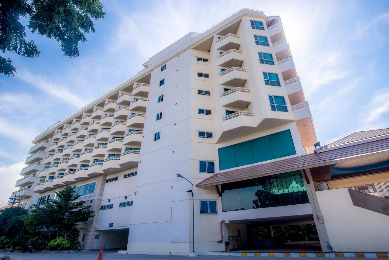 Sea Breeze Jomtien Resort Pattaya Esterno foto